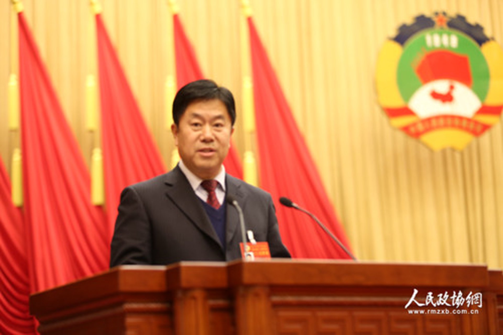 曼樱商贸